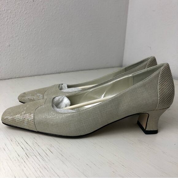 Proxy Viola linen leather beige kitten heel shoe size 6 - Picture 13 of 13
